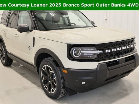 New 2025 Ford Bronco Sport Outer Banks w/ Outer Banks Tech Package+ image 2