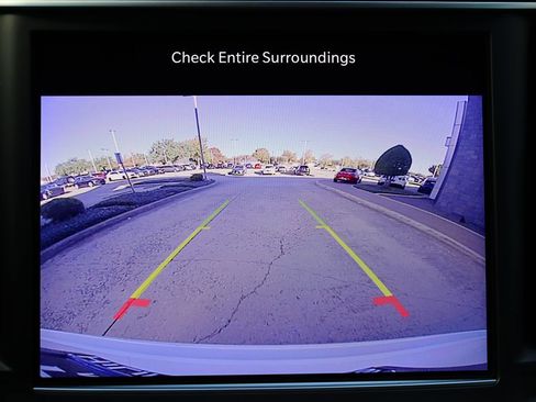 Used 2022 Maserati Levante GT image 32