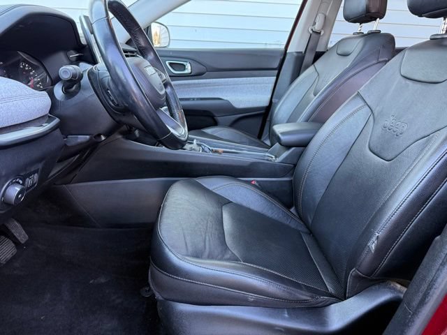 Used 2022 Jeep Compass Latitude w/ Sun and Sound Group AWD/4WD image 18