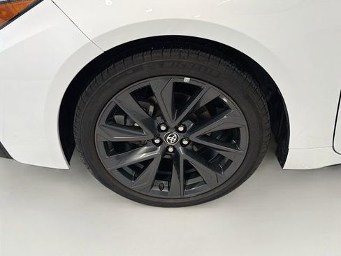 Certified 2025 Toyota Corolla SE w/ Convenience Package FWD image 24