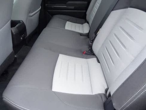 Used 2025 Toyota Tacoma TRD Off-Road image 22