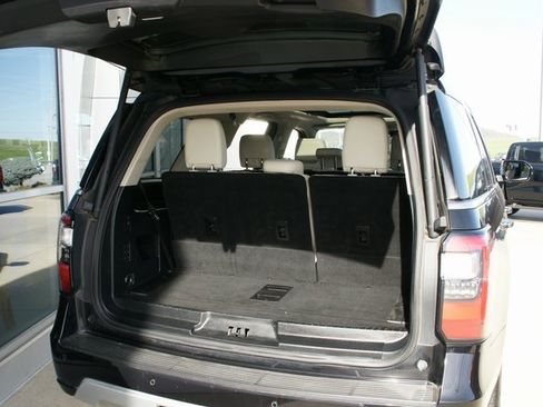 Used 2020 Ford Expedition Platinum image 32