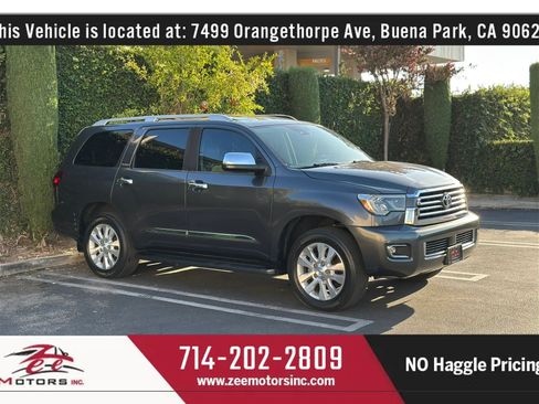 Used 2019 Toyota Sequoia Platinum w/ Carpet Mat Package (TMS) AWD/4WD image 4