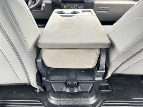 Used 2022 Ford F250 XL w/ Power Equipment Group AWD/4WD image 21
