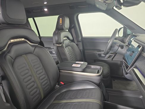 Used 2024 Rivian R1S Adventure AWD/4WD image 24