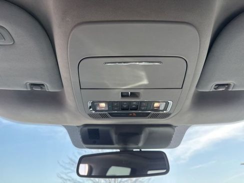 Used 2023 Ford F150 Limited image 21