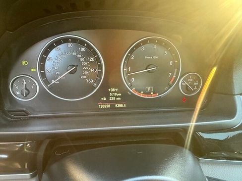 Used 2011 BMW 535i Sedan image 26