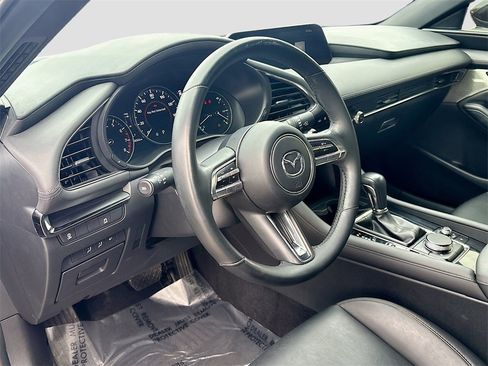 Used 2021 MAZDA MAZDA3 AWD 2.5 Turbo Hatchback image 9