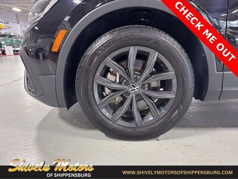 Used 2024 Volkswagen Tiguan SE image 9