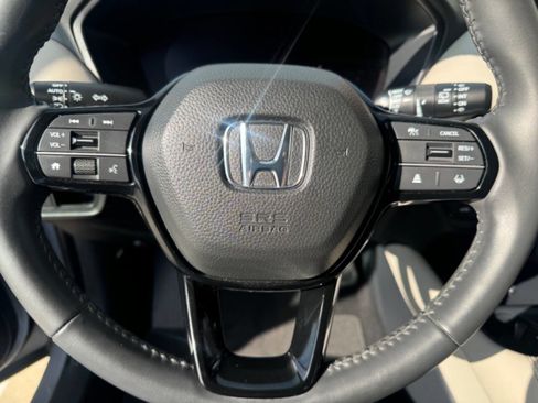 Used 2024 Honda HR-V EX-L image 18