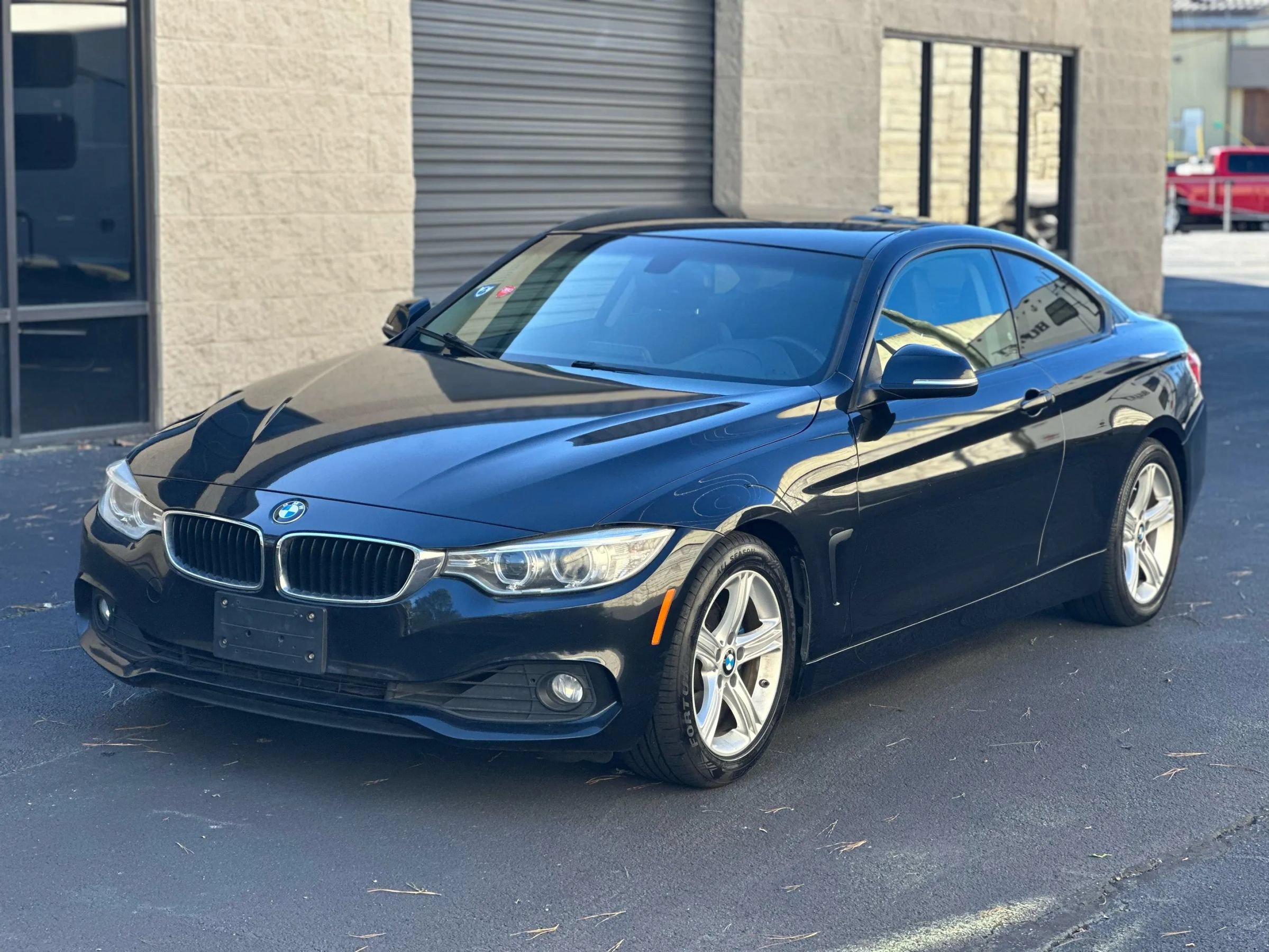 Used 2014 BMW 428i Coupe RWD image 2