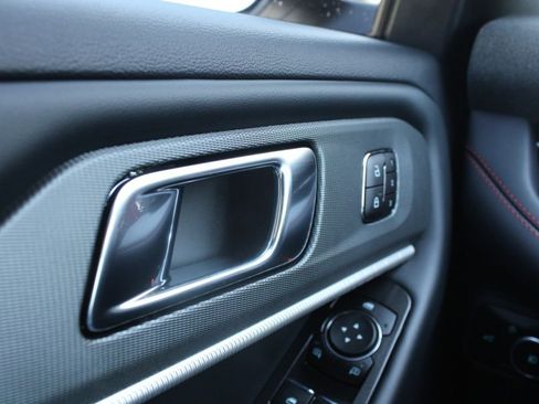 New 2026 Ford Explorer ST-Line w/ ST-Line Street Pack AWD/4WD image 7