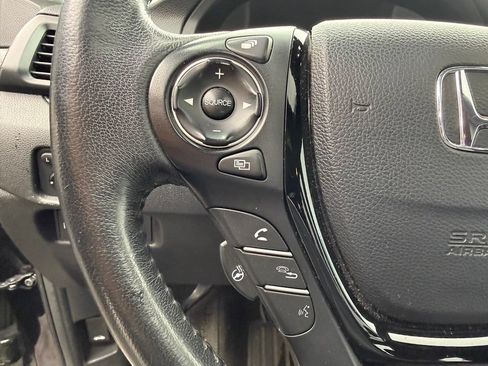 Used 2018 Honda Pilot Elite image 14