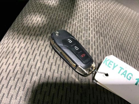 Used 2019 Ford F350 XLT image 18