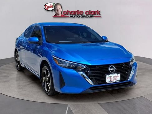 Used 2024 Nissan Sentra SV w/ All-Weather Package FWD image 8
