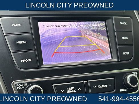 Used 2018 Hyundai Santa Fe Sport image 18