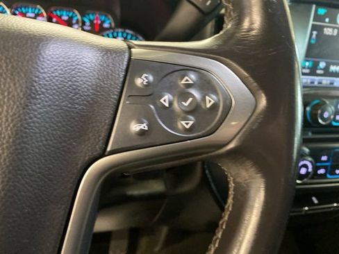 Used 2018 Chevrolet Silverado 1500 LT AWD/4WD image 14