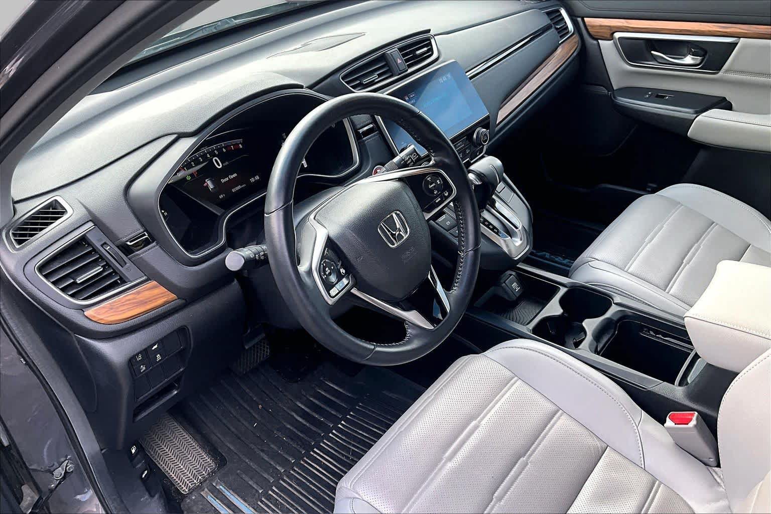 Used 2018 Honda CR-V Touring image 18