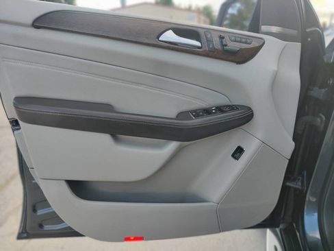 Used 2014 Mercedes-Benz ML 350 4MATIC image 29