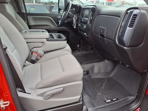 Used 2019 GMC Sierra 2500 4x4 Crew Cab w/ Sierra Convenience Package image 11