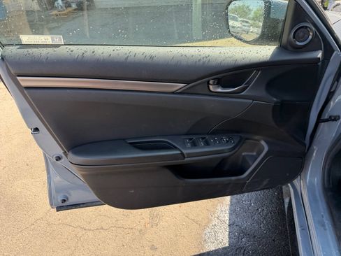 Used 2021 Honda Civic Sport image 19