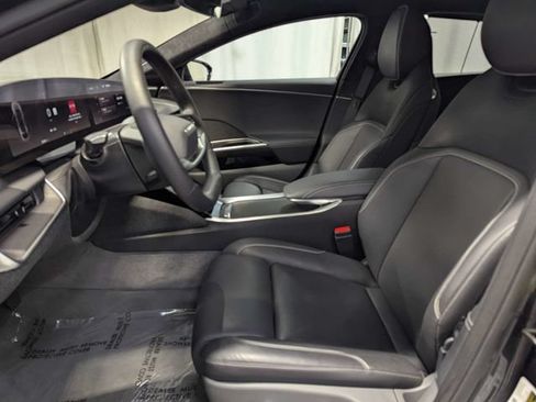 Used 2025 Lucid Air Touring AWD/4WD image 10
