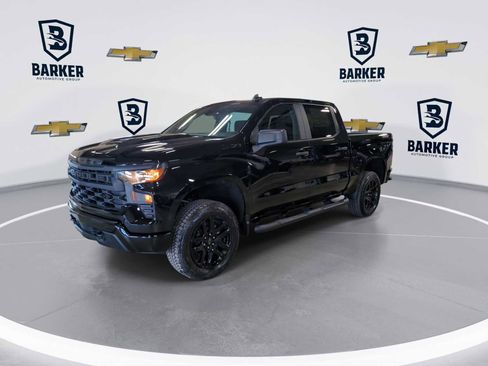 New 2026 Chevrolet Silverado 1500 Custom Trail Boss w/ Turbomax Blackout Package AWD/4WD image 4