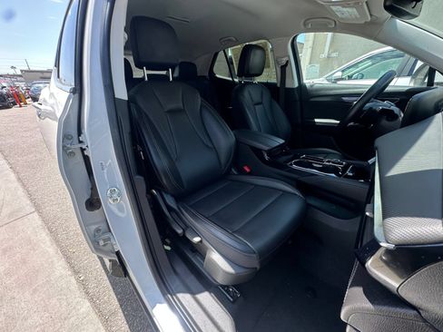 Used 2024 Buick Envision Preferred AWD/4WD image 37
