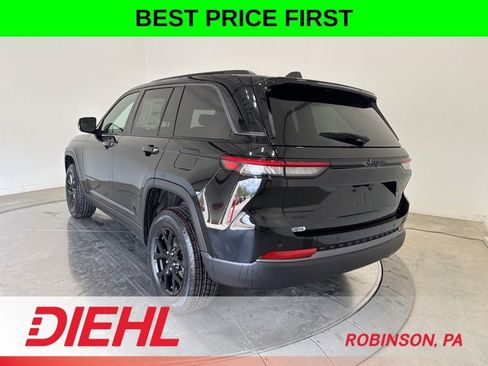 New 2026 Jeep Grand Cherokee Altitude AWD/4WD image 5