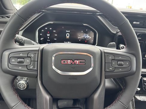 New 2026 GMC Sierra 1500 AT4X w/ LPO, Black Badging Package AWD/4WD image 31