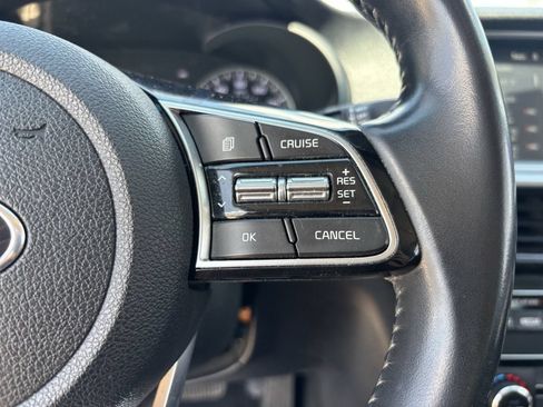Used 2019 Kia Optima S FWD image 25