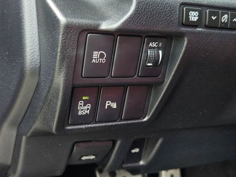 Used 2018 Lexus IS 300 F Sport image 20