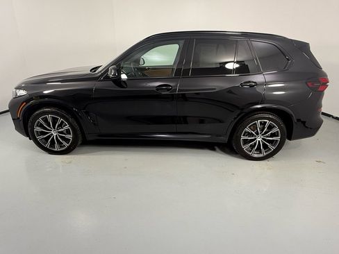 Used 2026 BMW X5 xDrive40i w/ M Sport Package image 1