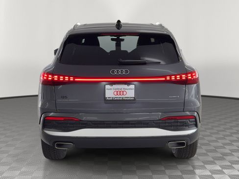 New 2026 Audi Q5 Premium Plus image 10