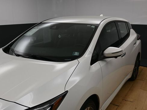 Used 2021 Nissan Leaf SL Plus FWD image 11