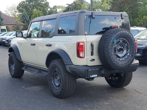 New 2025 Ford Bronco Big Bend w/ Black Diamond Package image 6