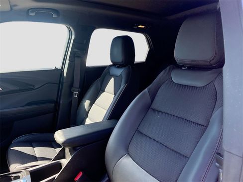 Used 2023 Chevrolet TrailBlazer RS w/ Sun and Liftgate Package image 21