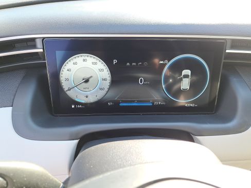 Certified 2023 Hyundai Tucson Limited image 21