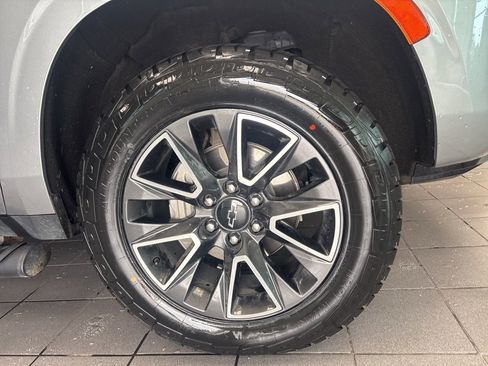 Used 2023 Chevrolet Tahoe Z71 w/ Off-Road Capability Package image 10