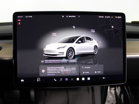 Used 2023 Tesla Model 3 Standard Range image 8
