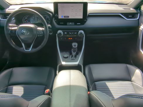 Used 2024 Toyota RAV4 XSE w/ Weather Package AWD/4WD image 13