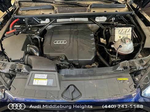 Used 2023 Audi Q5 2.0T Prestige w/ Prestige Package image 27