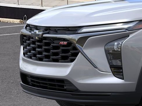 New 2026 Chevrolet Trax RS w/ Sunroof Package FWD image 13