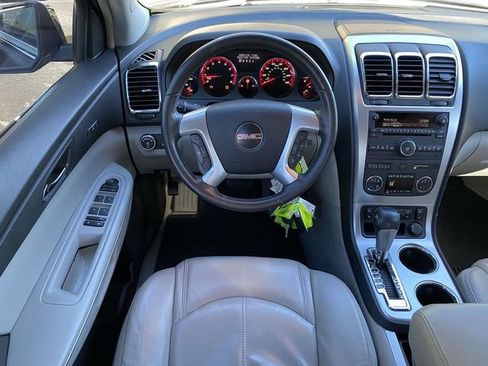 Used 2009 GMC Acadia SLT w/ LPO, Hit The Road Package image 15