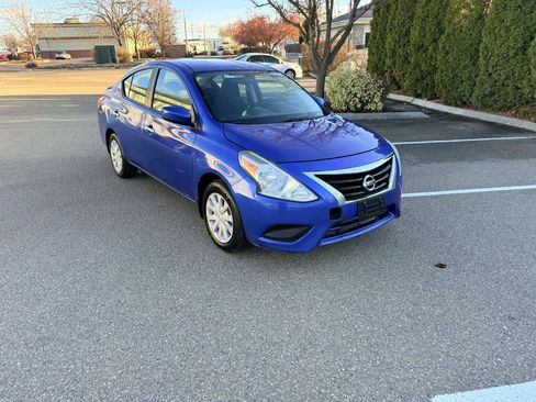 Used 2015 Nissan Versa SV image 7