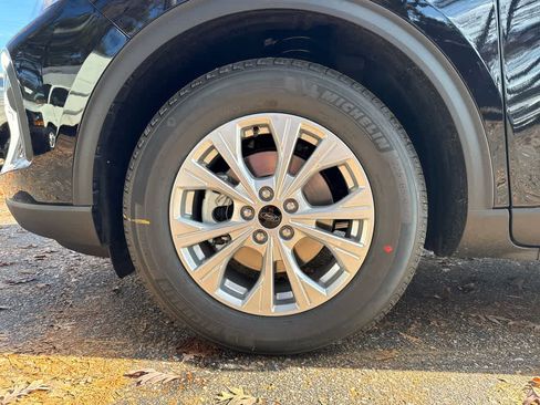 New 2026 Ford Escape Active image 9