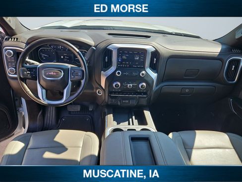 Used 2022 GMC Sierra 1500 SLT w/ SLT Premium Plus Package AWD/4WD image 15