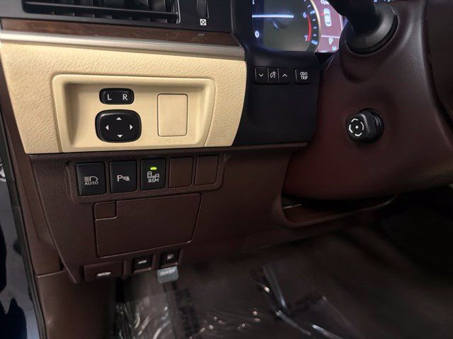 Used 2018 Lexus ES 350 w/ Luxury Package w/Wood Trim FWD image 34