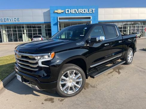 New 2026 Chevrolet Silverado 1500 High Country AWD/4WD image 2