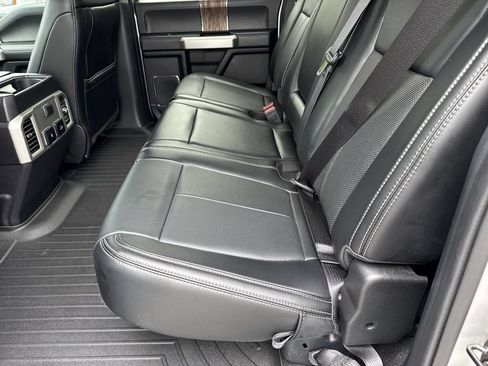 Used 2019 Ford F150 Lariat AWD/4WD image 19